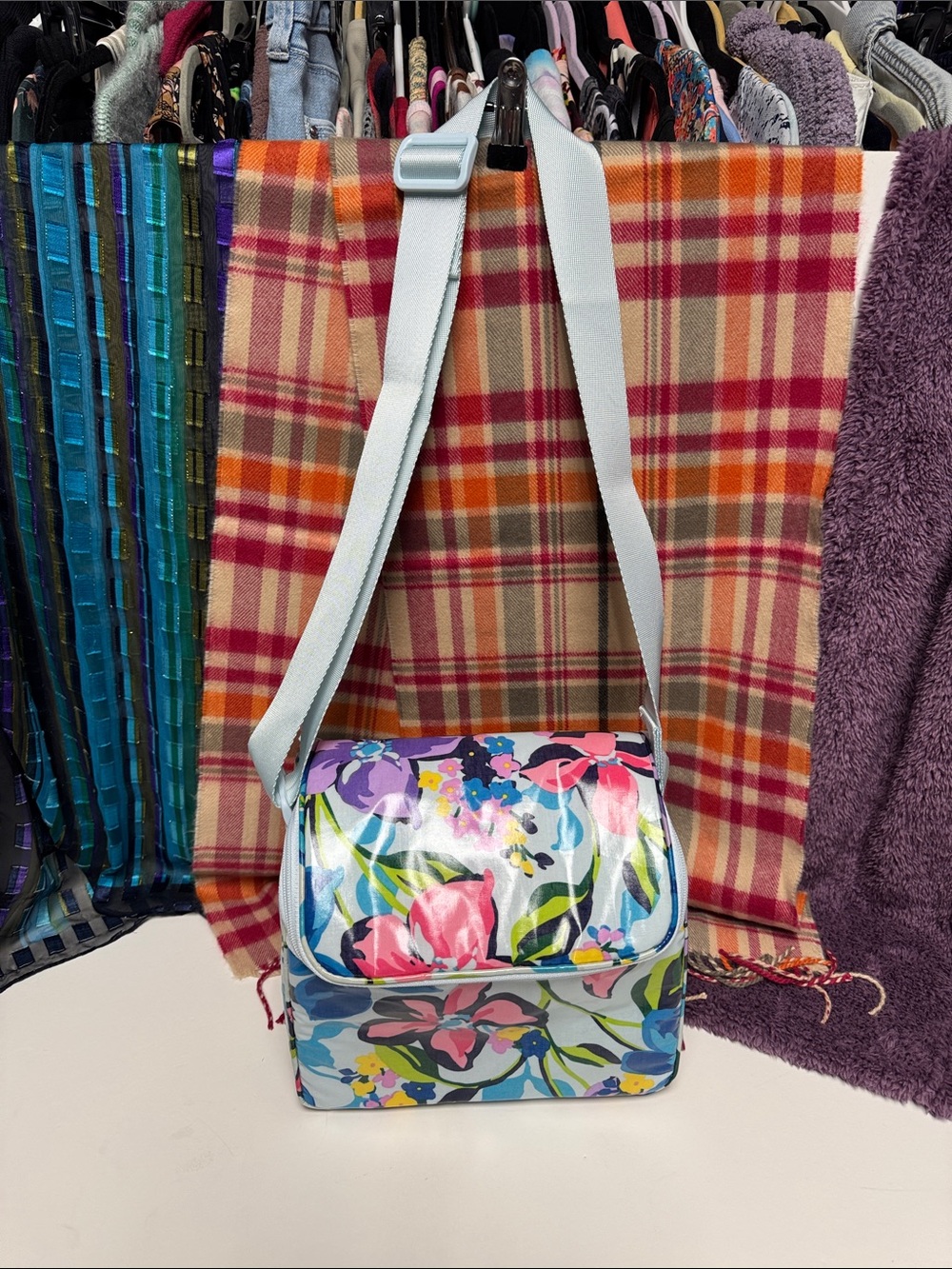 Vera Bradley Lunch Bag- Marian Floral
